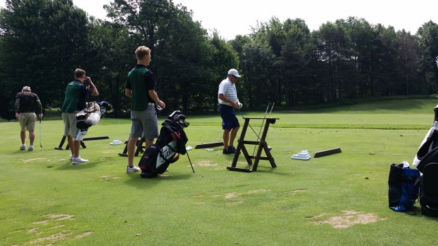 Rangen på Wuskowhan Palyers Club där alla har sina egna caddies